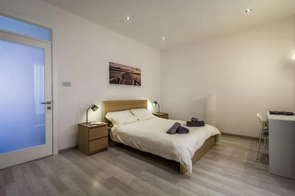 Perfectly Located Sliema Apartment