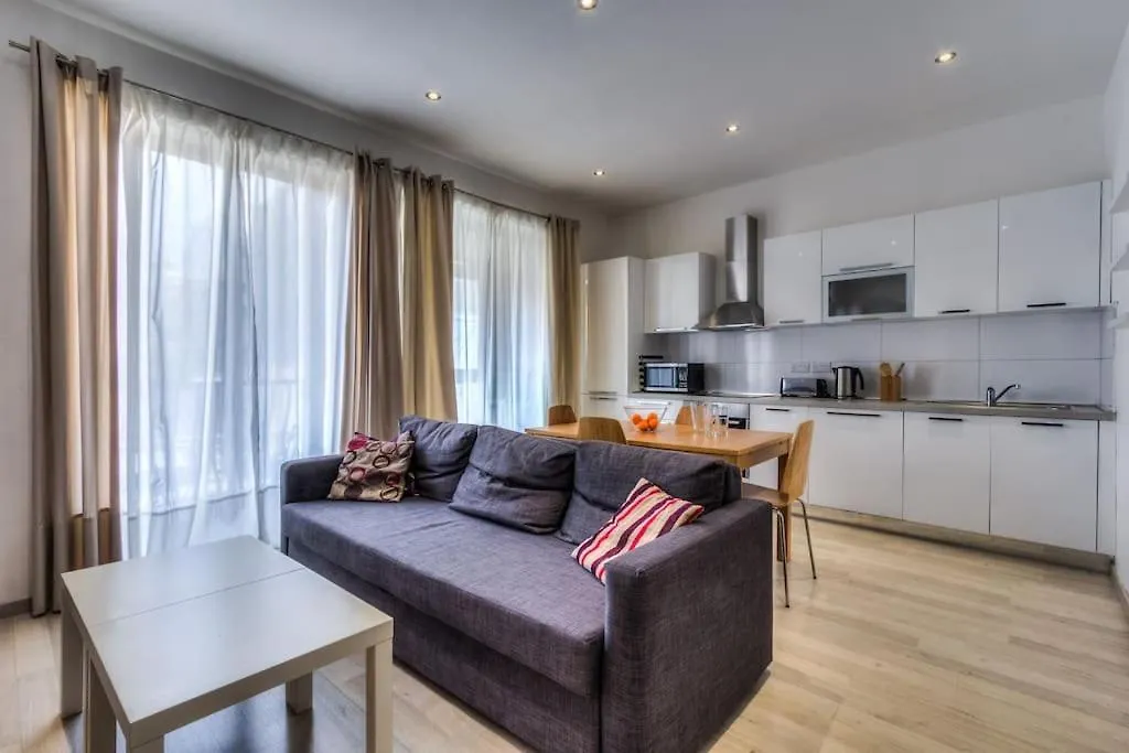 Perfectly Located Sliema Apartment 0*,  Malta